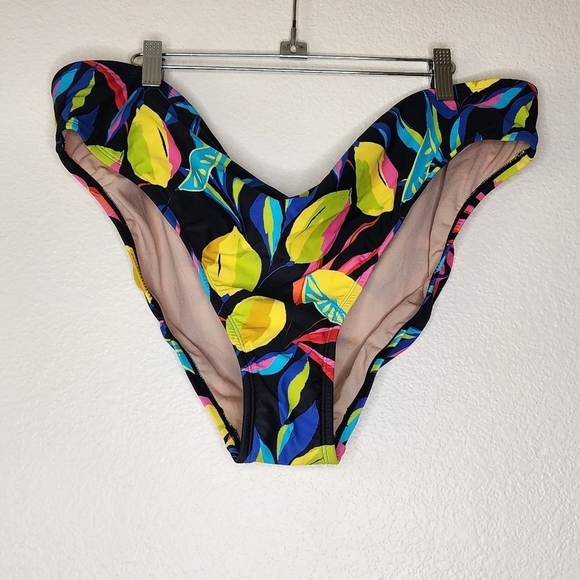 Tabitha Brown for Target Lemon Bikini Bottom 3X NWT - Picture 3 of 6